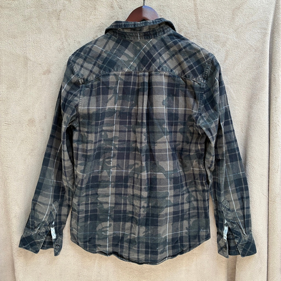 Men's Tony Hawk Medium Green Black Plaid Flannel Casual Button Down Shirt - Picture 2 of 10